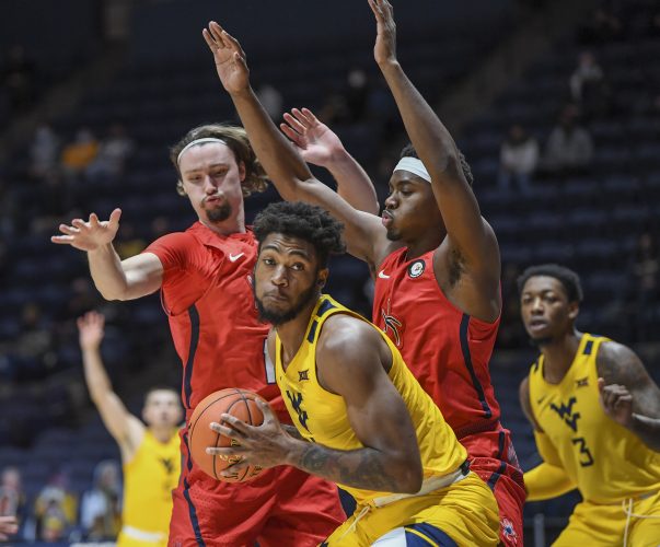Hot Start Gives WVU  Victory Over Richmond